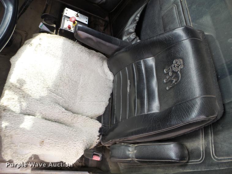 image for item EW9994 1987 Mack RW713 dump truck