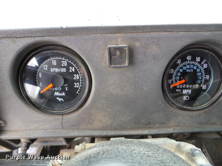 image for item EW9994 1987 Mack RW713 dump truck