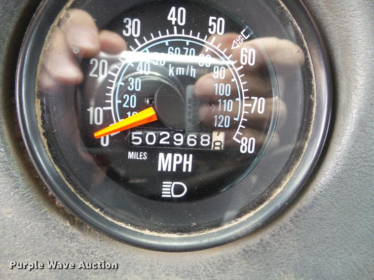 image for item EW9994 1987 Mack RW713 dump truck