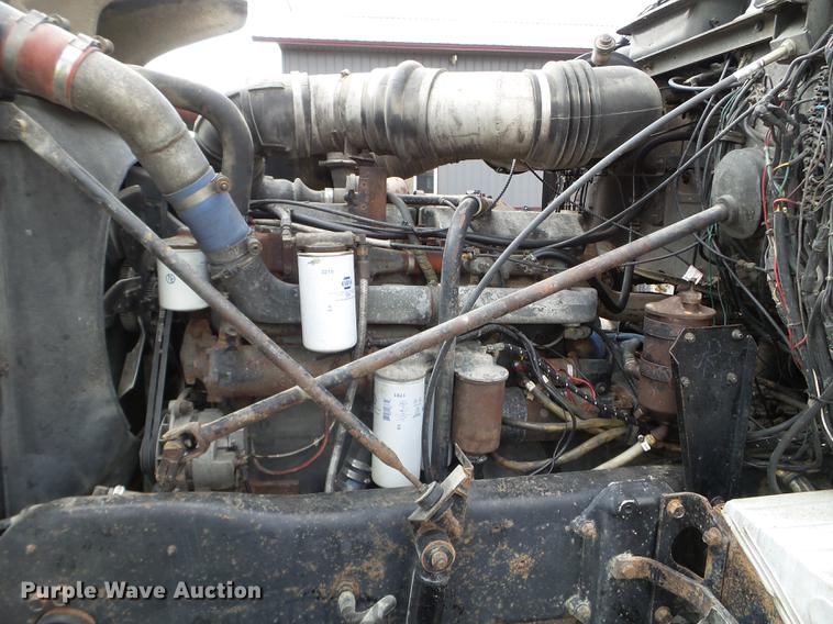 image for item EW9994 1987 Mack RW713 dump truck