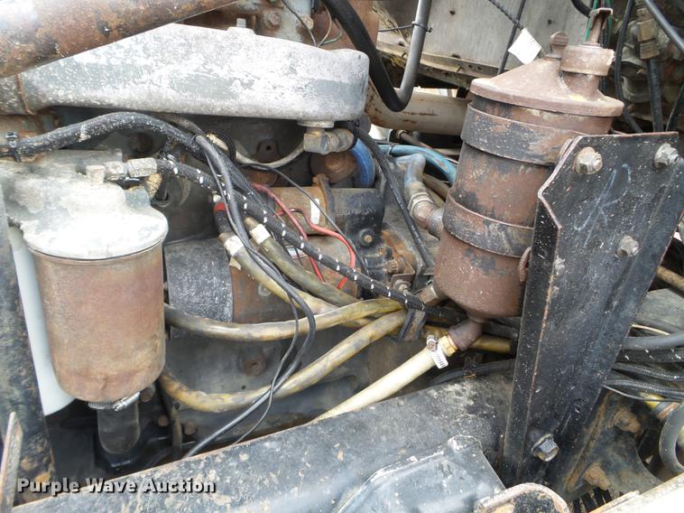 image for item EW9994 1987 Mack RW713 dump truck