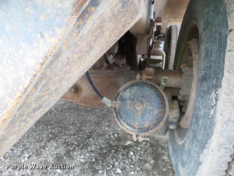 image for item EW9994 1987 Mack RW713 dump truck