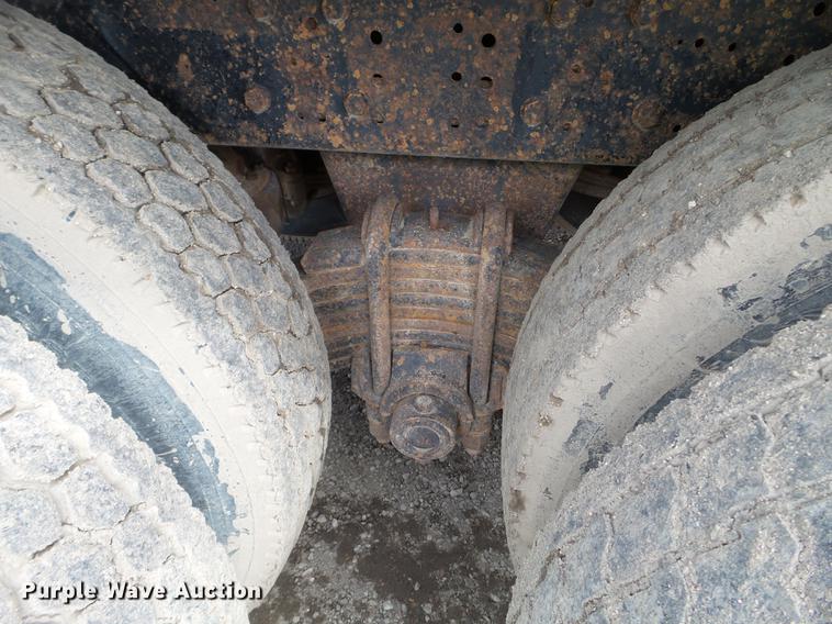 image for item EW9994 1987 Mack RW713 dump truck