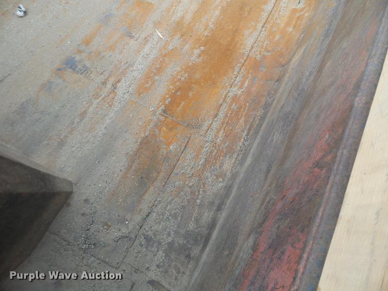 image for item EW9994 1987 Mack RW713 dump truck