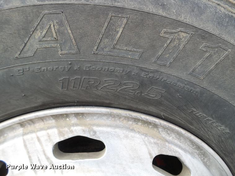 image for item EW9994 1987 Mack RW713 dump truck