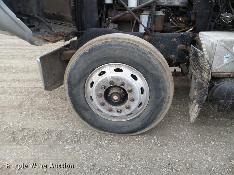 image for item EW9994 1987 Mack RW713 dump truck