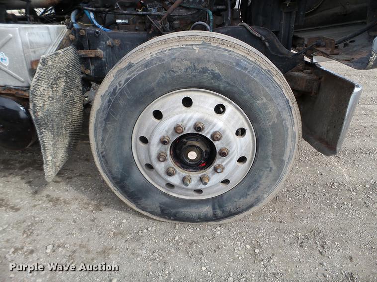 image for item EW9994 1987 Mack RW713 dump truck