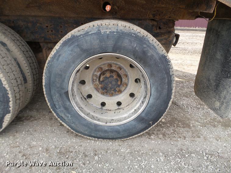 image for item EW9994 1987 Mack RW713 dump truck