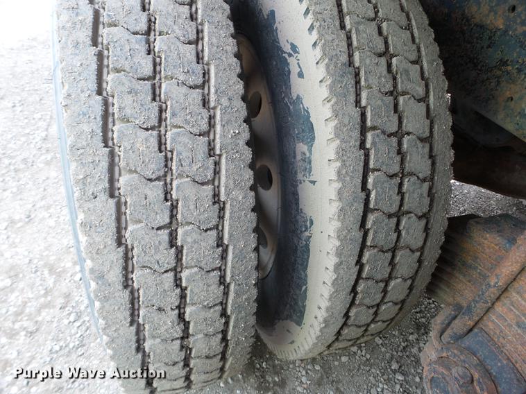 image for item EW9994 1987 Mack RW713 dump truck