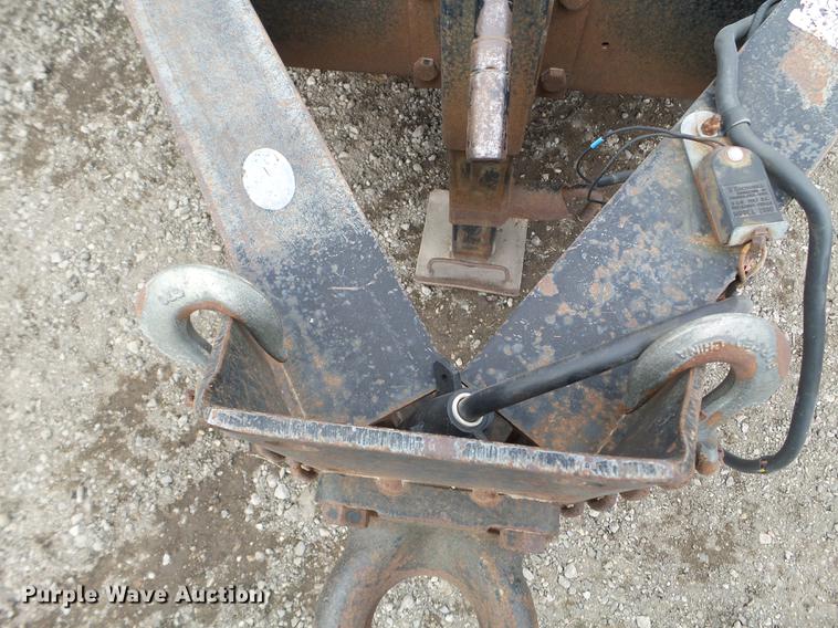 image for item EW9995 1998 Towmaster T-16DD equipment trailer