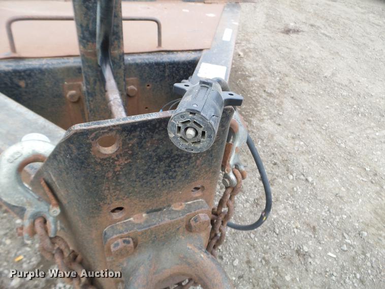 image for item EW9995 1998 Towmaster T-16DD equipment trailer