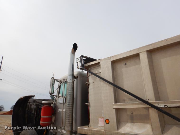 image for item EZ9795 1988 Peterbilt 379 dump truck