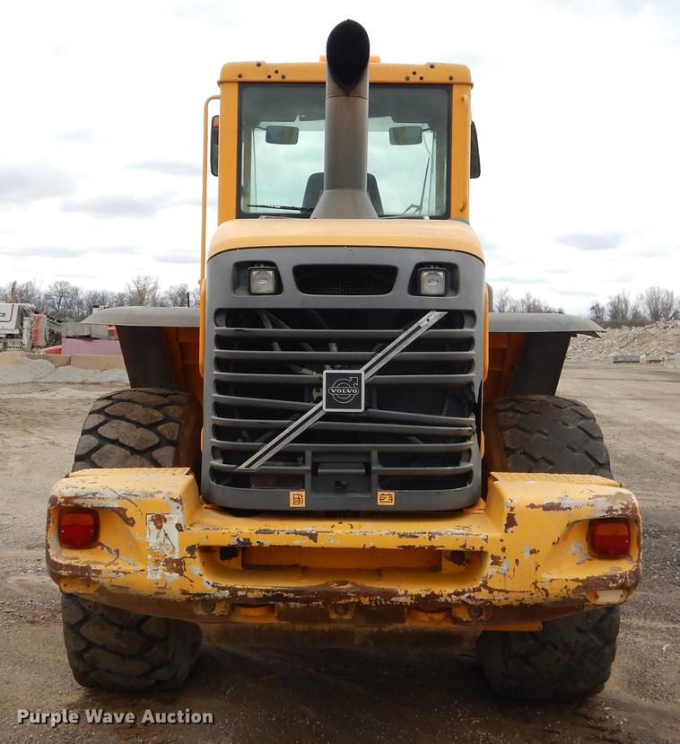 image for item EZ9844 2004 Volvo L70E wheel loader