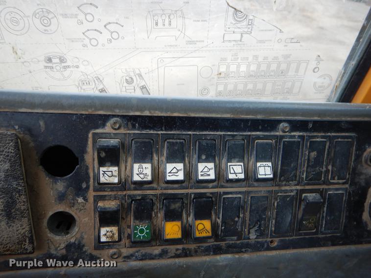 image for item EZ9844 2004 Volvo L70E wheel loader