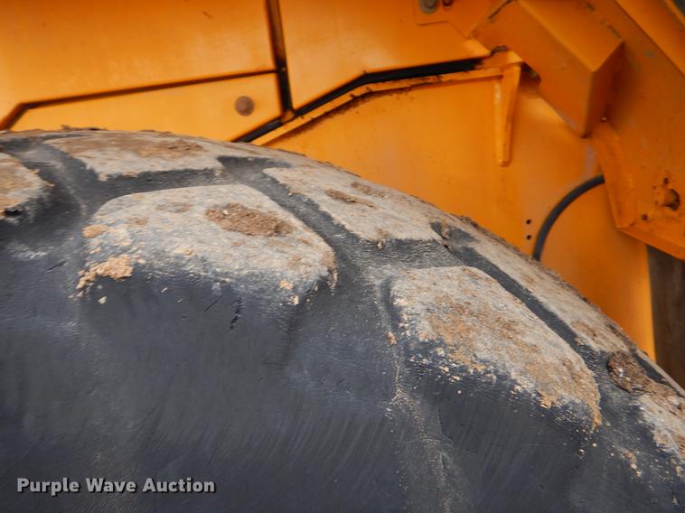 image for item EZ9844 2004 Volvo L70E wheel loader