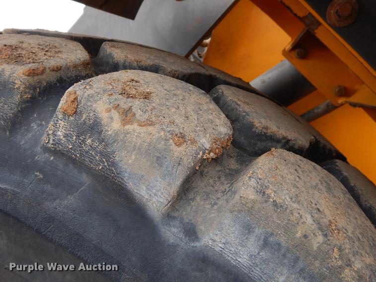 image for item EZ9844 2004 Volvo L70E wheel loader