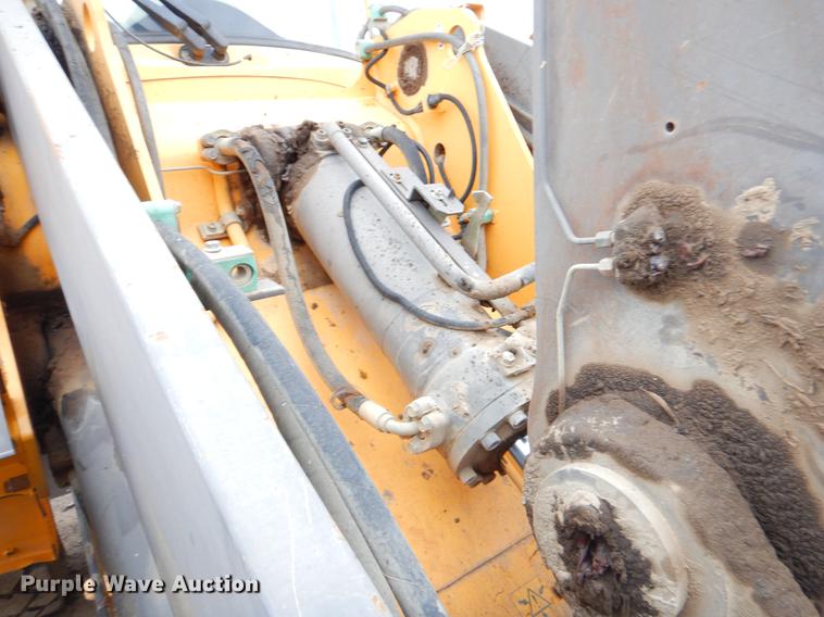 image for item EZ9844 2004 Volvo L70E wheel loader