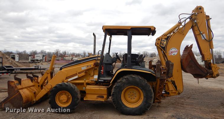 image for item EZ9845 2001 Caterpillar 420D backhoe