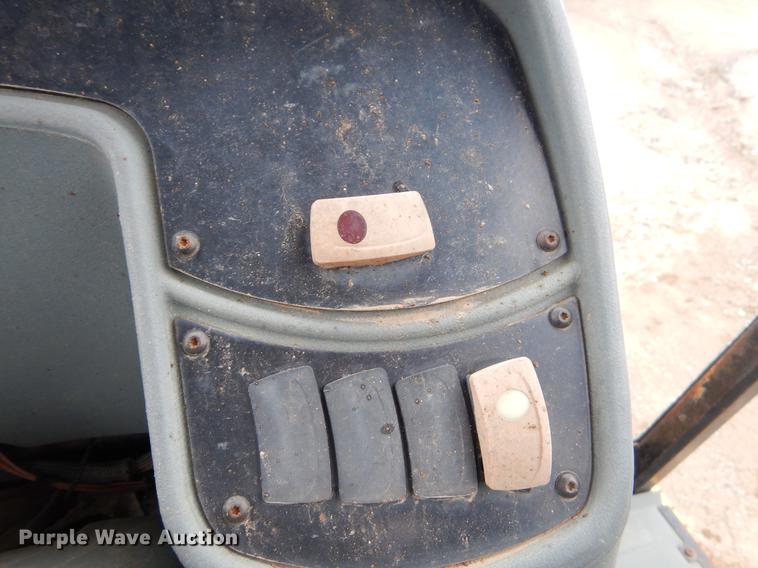 image for item EZ9845 2001 Caterpillar 420D backhoe