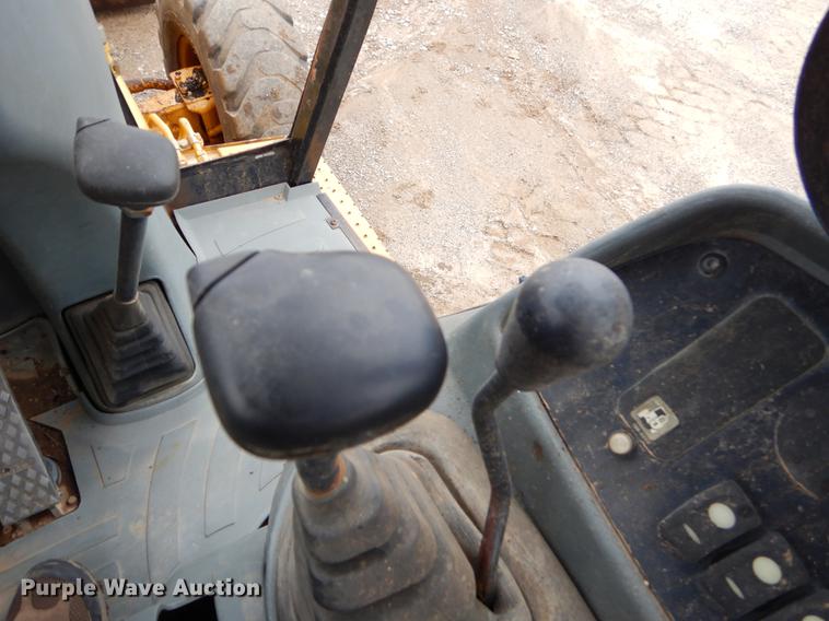 image for item EZ9845 2001 Caterpillar 420D backhoe