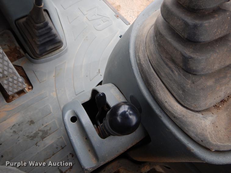 image for item EZ9845 2001 Caterpillar 420D backhoe
