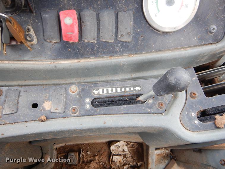 image for item EZ9845 2001 Caterpillar 420D backhoe