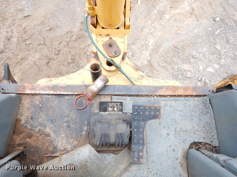 image for item EZ9845 2001 Caterpillar 420D backhoe