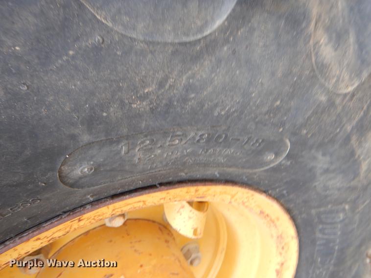 image for item EZ9845 2001 Caterpillar 420D backhoe