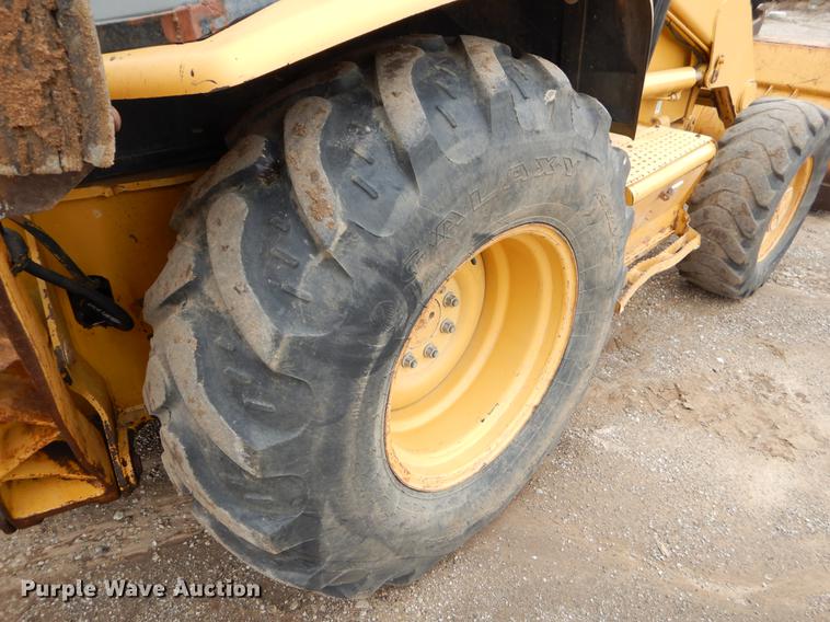 image for item EZ9845 2001 Caterpillar 420D backhoe