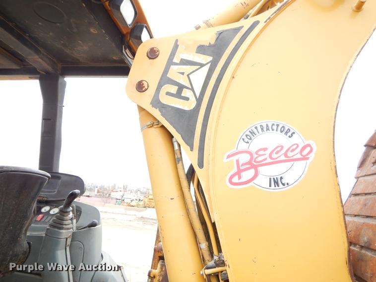 image for item EZ9845 2001 Caterpillar 420D backhoe