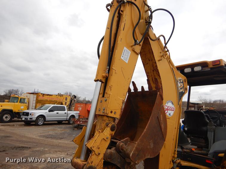 image for item EZ9845 2001 Caterpillar 420D backhoe