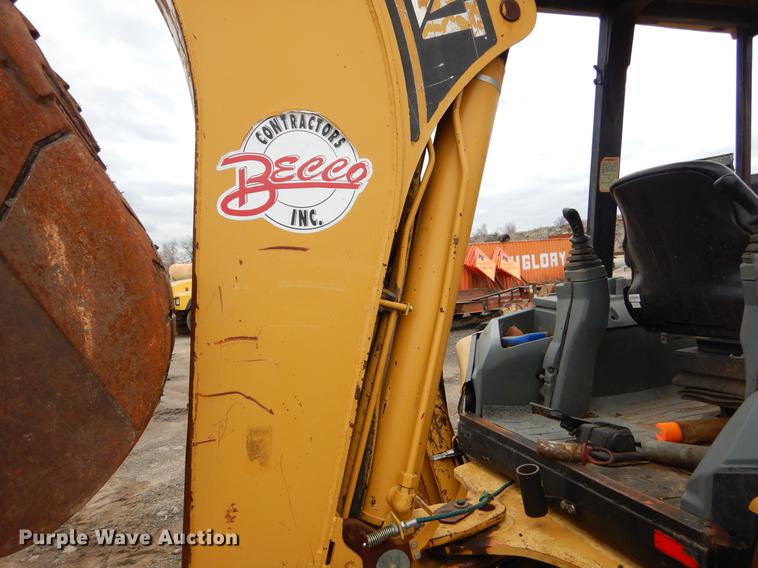 image for item EZ9845 2001 Caterpillar 420D backhoe