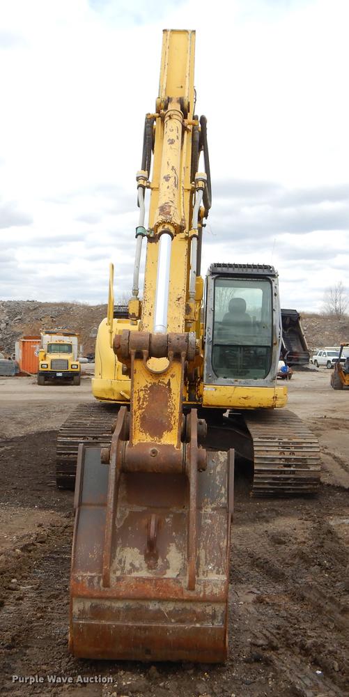 image for item EZ9849 2004 Kobleco SK200SRLC excavator