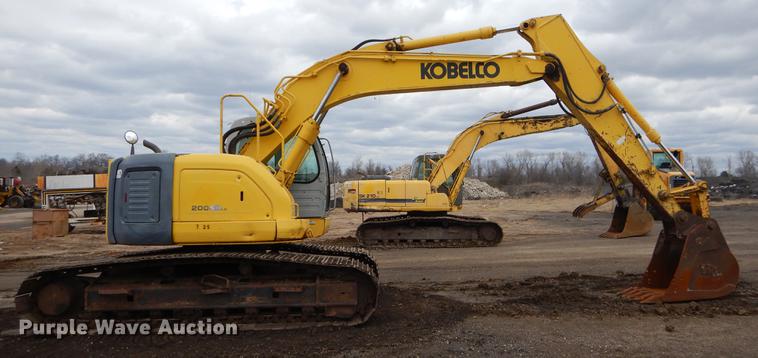 image for item EZ9849 2004 Kobleco SK200SRLC excavator