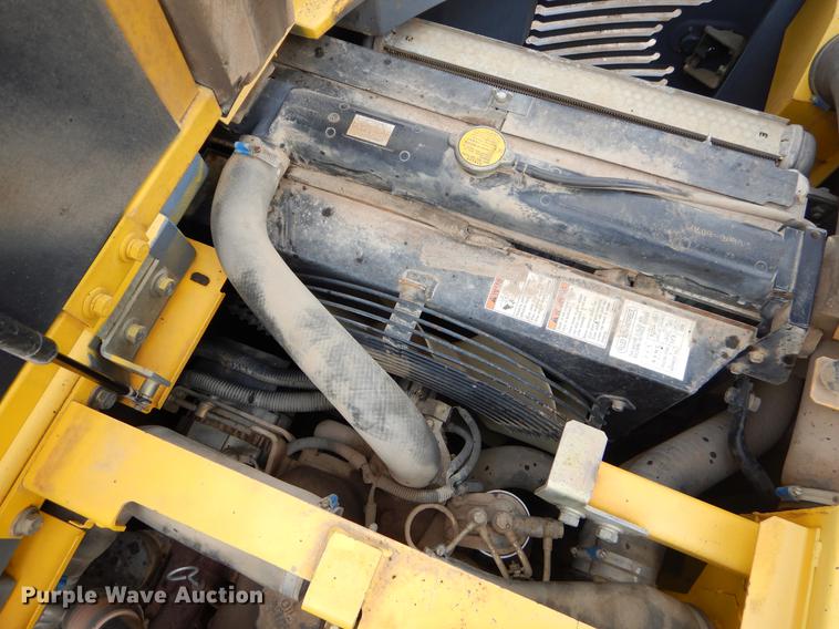 image for item EZ9849 2004 Kobleco SK200SRLC excavator