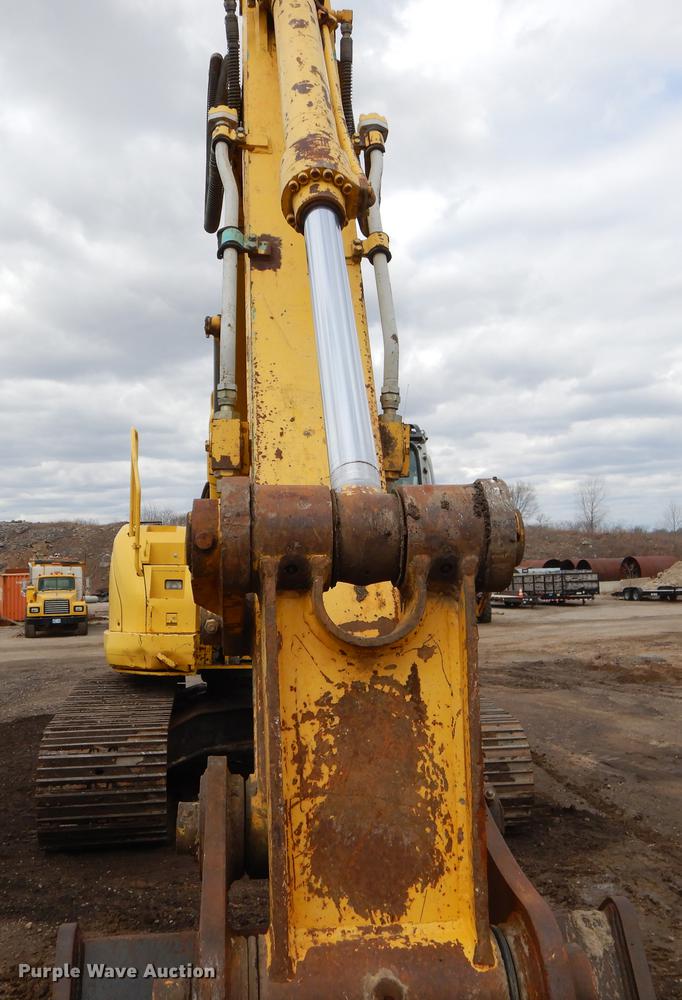 image for item EZ9849 2004 Kobleco SK200SRLC excavator