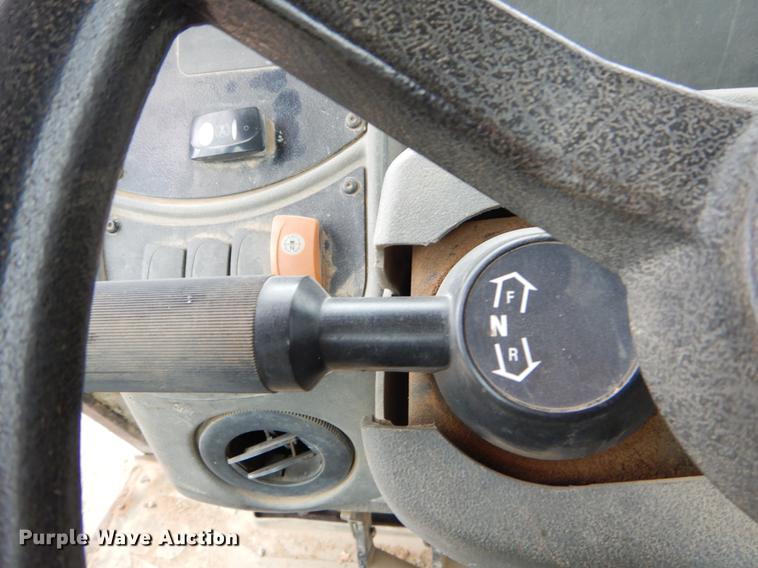 image for item EZ9851 2003 Caterpillar 420D backhoe