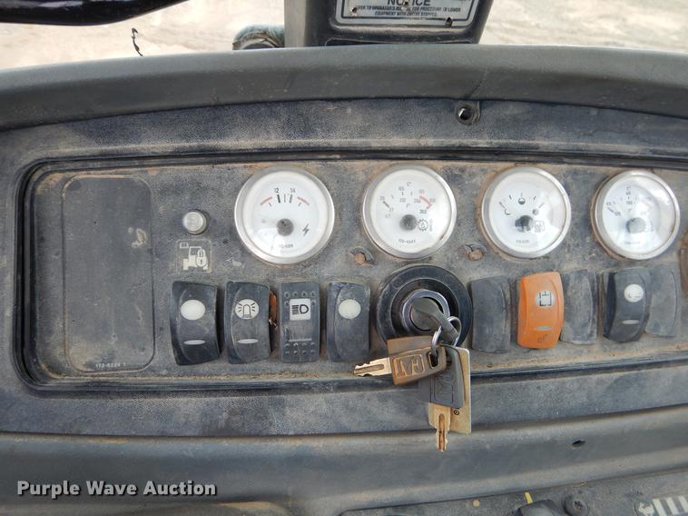 image for item EZ9851 2003 Caterpillar 420D backhoe