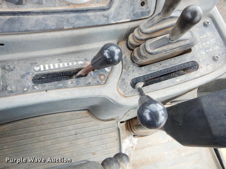 image for item EZ9851 2003 Caterpillar 420D backhoe