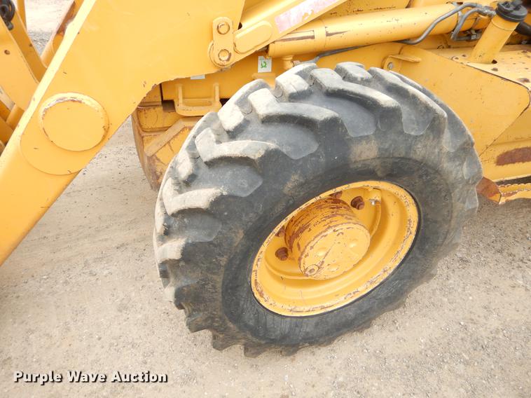 image for item EZ9851 2003 Caterpillar 420D backhoe