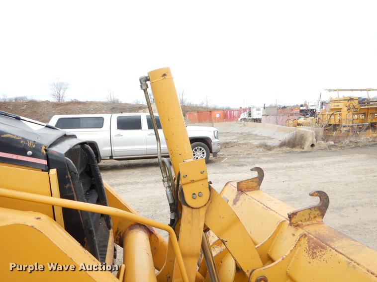 image for item EZ9851 2003 Caterpillar 420D backhoe