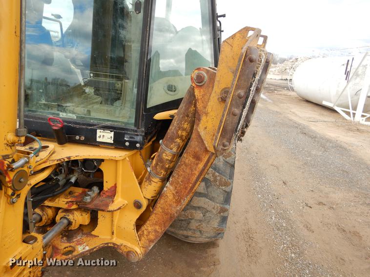 image for item EZ9851 2003 Caterpillar 420D backhoe