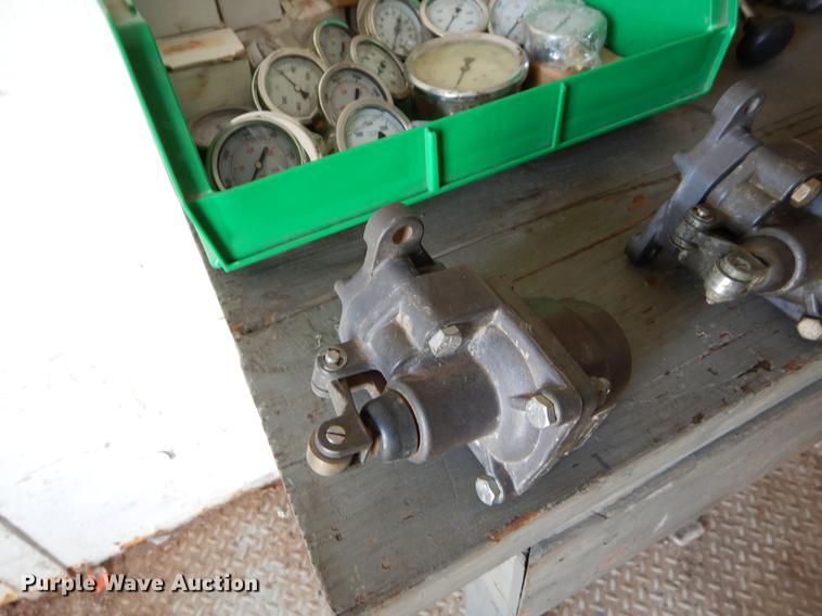 image for item EZ9873 Oil field rig equipment