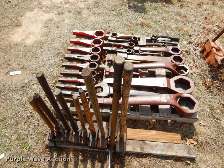 image for item EZ9880 Tools