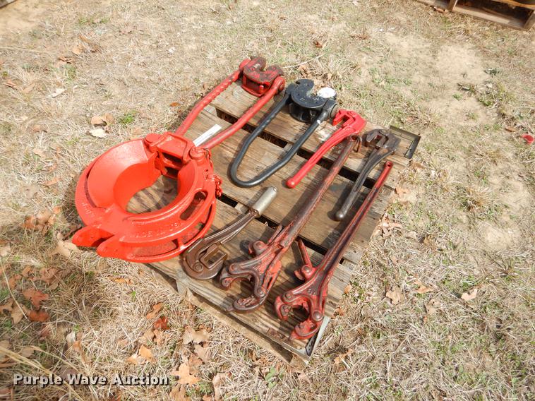 image for item EZ9886 Oil field well service rig tools