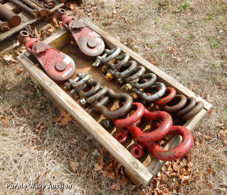 image for item EZ9893 Oil field equipment