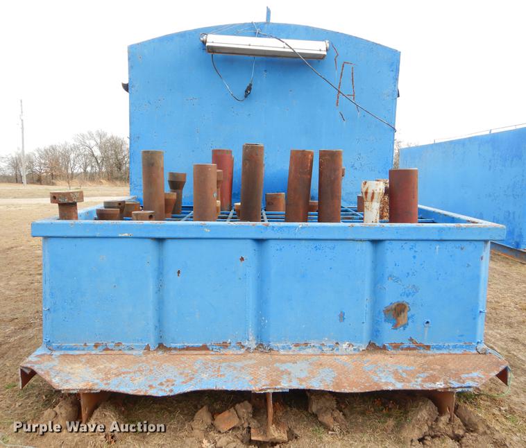 image for item EZ9906 Oil field dog house