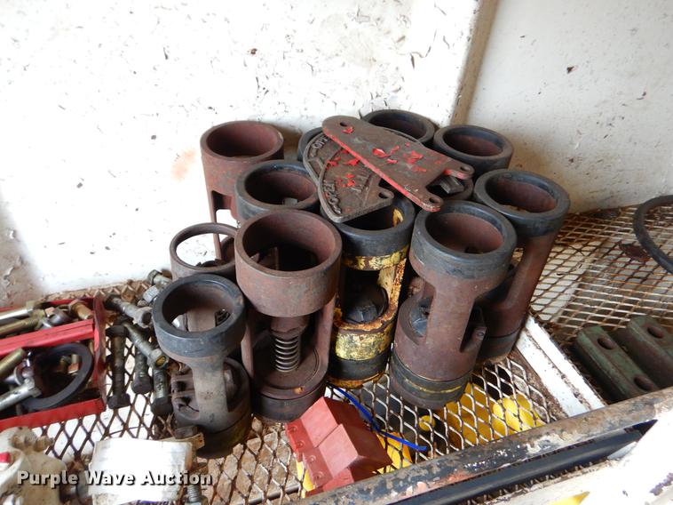 image for item EZ9906 Oil field dog house