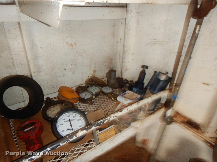 image for item EZ9906 Oil field dog house