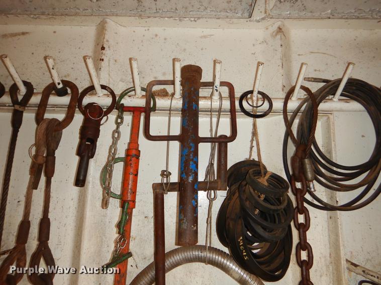 image for item EZ9906 Oil field dog house